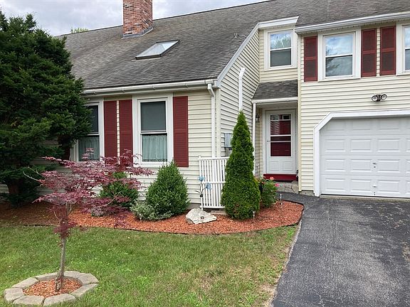 2nd image of 6 Karen Ln #B