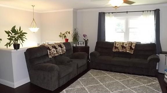 5th image of 840 S Lamont Dr