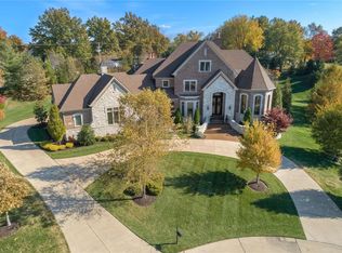 1203 Devonworth Dr, Chesterfield, MO