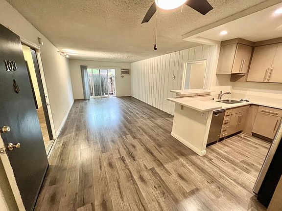 3rd image of 10779 Woodbine St APT 103