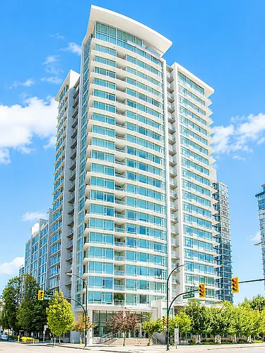 161 Georgia St W Photo 1