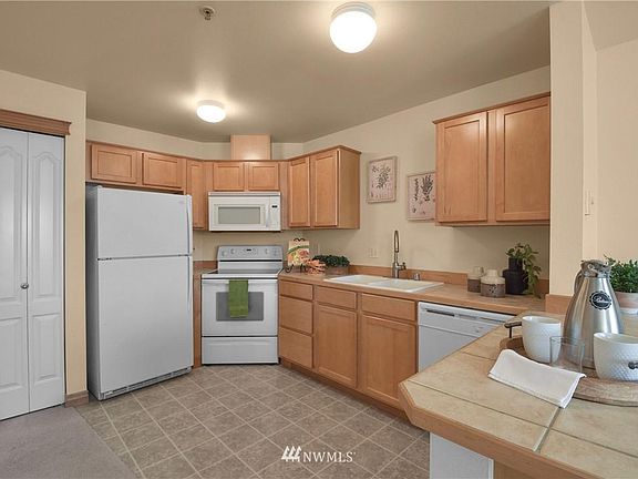 4th image of 15806 18th Ave W APT A208