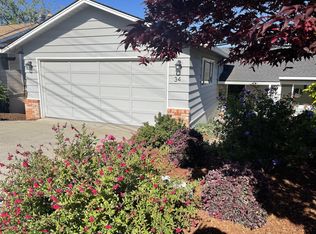 34 Hilltop Dr, San Carlos, CA 94070