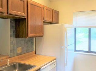 1914 Melrose Dr APT C, Champaign, IL 61820