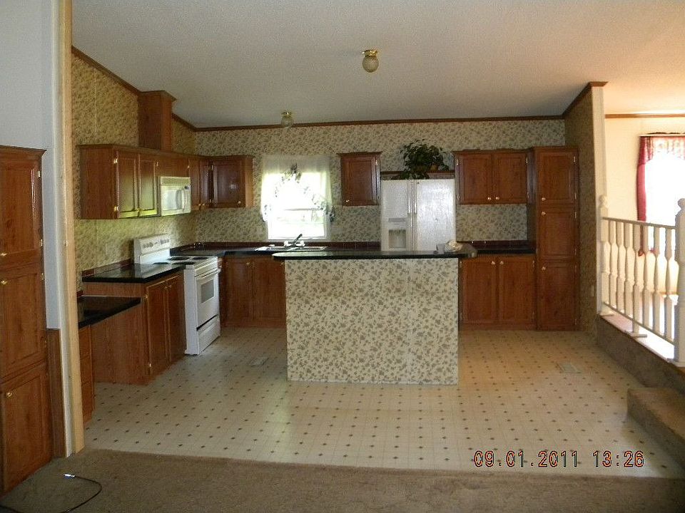 1st image of 196 Bennett Ln