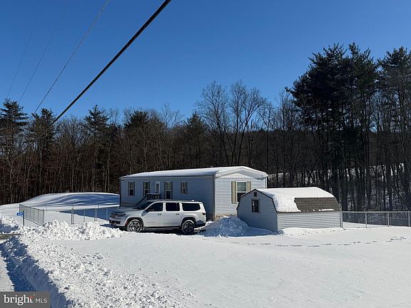 5th image of 425 Cider Press Rd