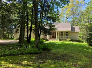 14989 Riverside Pl, Grand Haven, MI 49417