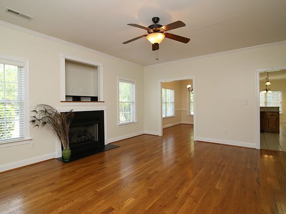 4th image of 2268 Rock Bridge Dr