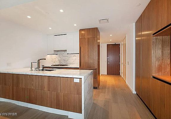 5th image of 1 W End Ave #14L