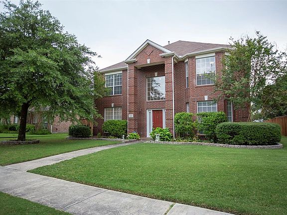2nd image of 2444 Ravenhurst Dr