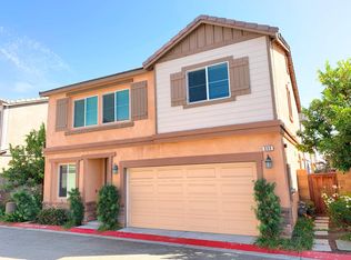 888 Madison Ct, Upland, CA 91784