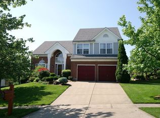 3393 Woodside Dr, Fairfield, OH