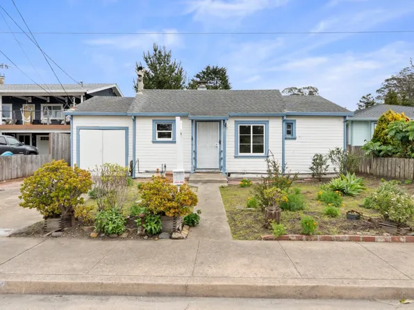 522 Valencia Ave, El Granada, CA 94018