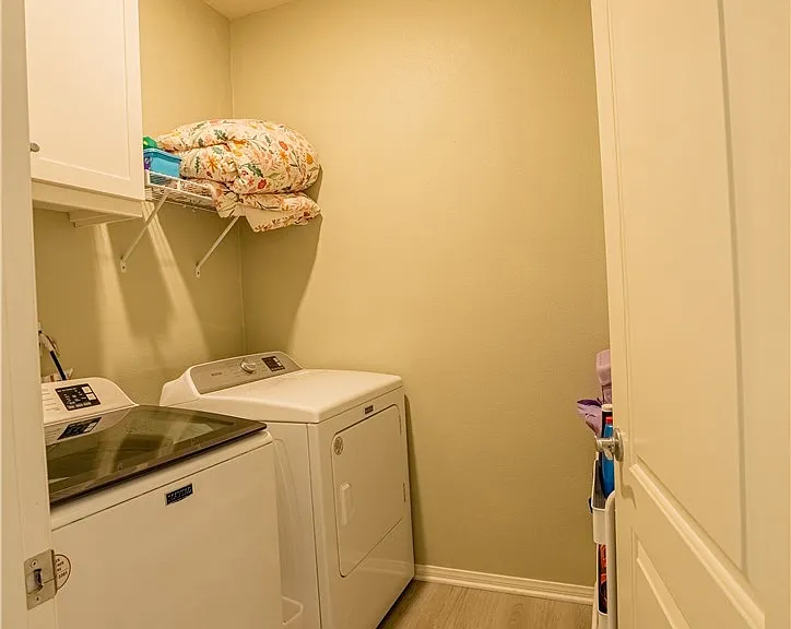 35227 Price St — Photo 13
