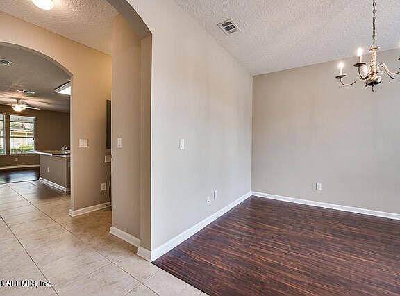 2nd image of 625 OAKLEAF PLANTATION Parkway #612