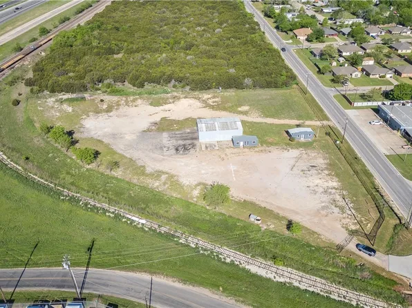 1750 E Avenue H, Nolanville, TX 76559
