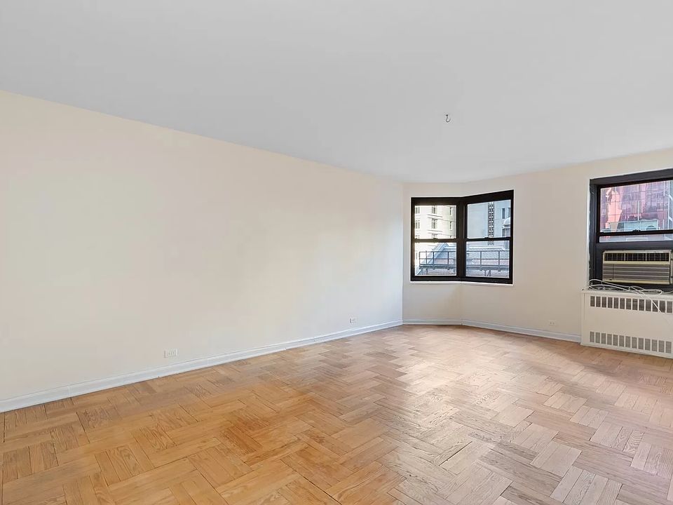 1st image of 135 E 54th St APT 9G