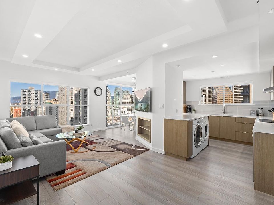 1st image of 1501-909 Burrard St #1501