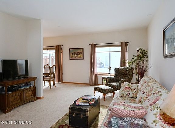 3rd image of 233 Nicole Dr Unit D