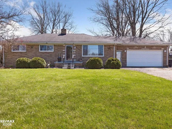 3477 W Coldwater Rd, Mount Morris, MI 48458