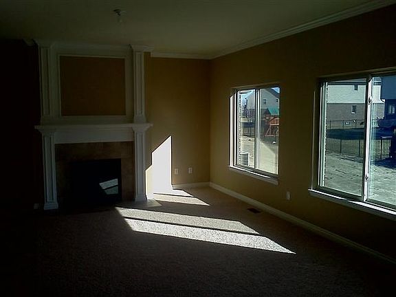 2nd image of 50585 Torrey Pines Dr