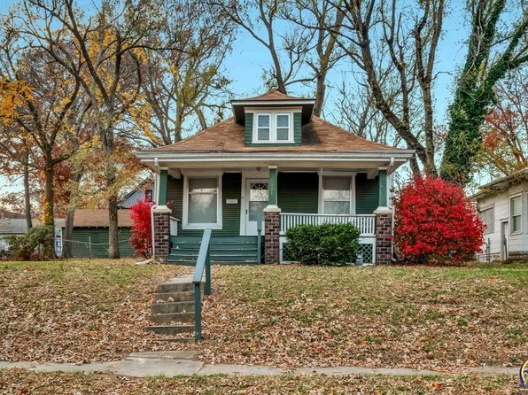 1121 SW Woodward Ave, Topeka, KS 66604