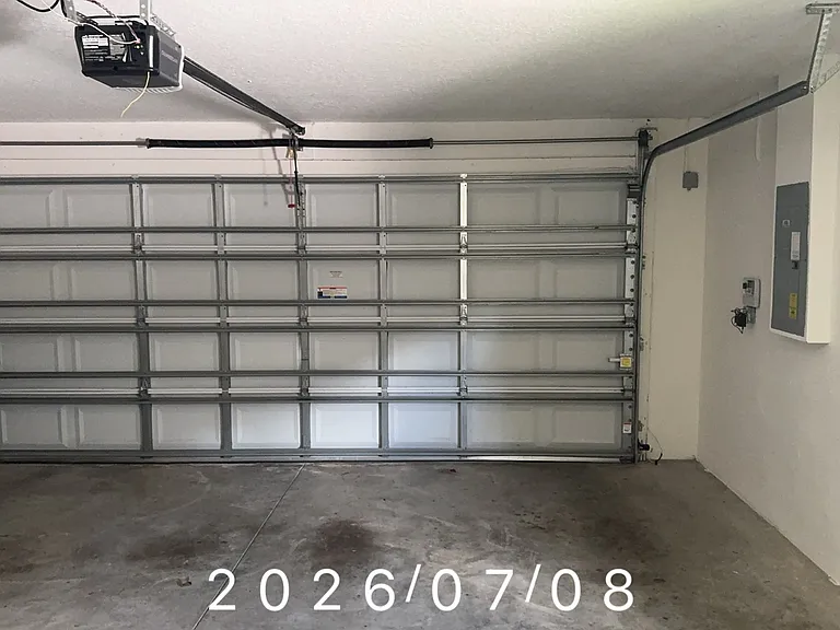 2362 Glasbern Cir — Photo 31