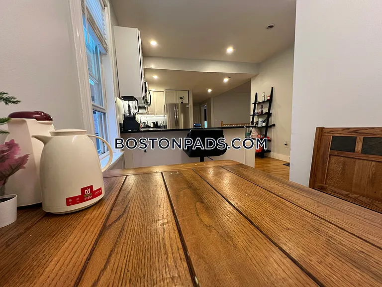 24 Farrington Ave #1 — Photo 17