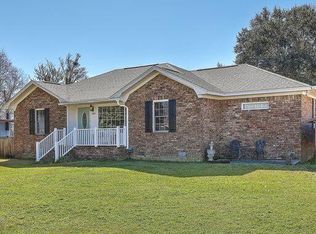 1207 Longpoint Rd, Cross, SC 29436
