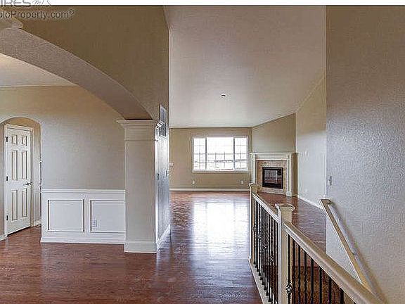 4th image of 2155 Longfin Dr