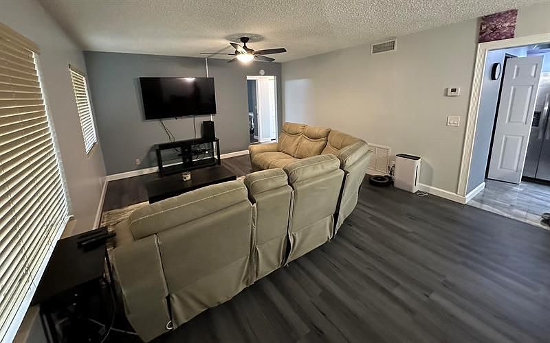 1st image of 510 Shady Pine Way APT C1
