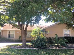 9568 Richmond Cir, Boca Raton, FL 33434