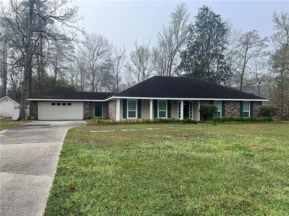 1st image of 250 Silver Maple Dr