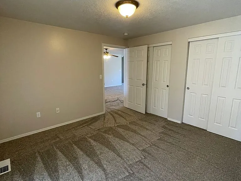 609 S Harborview St — Photo 15