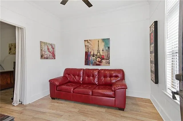1 bed, 1.0 bath, 700 sqft, $1,850 — Photo 4
