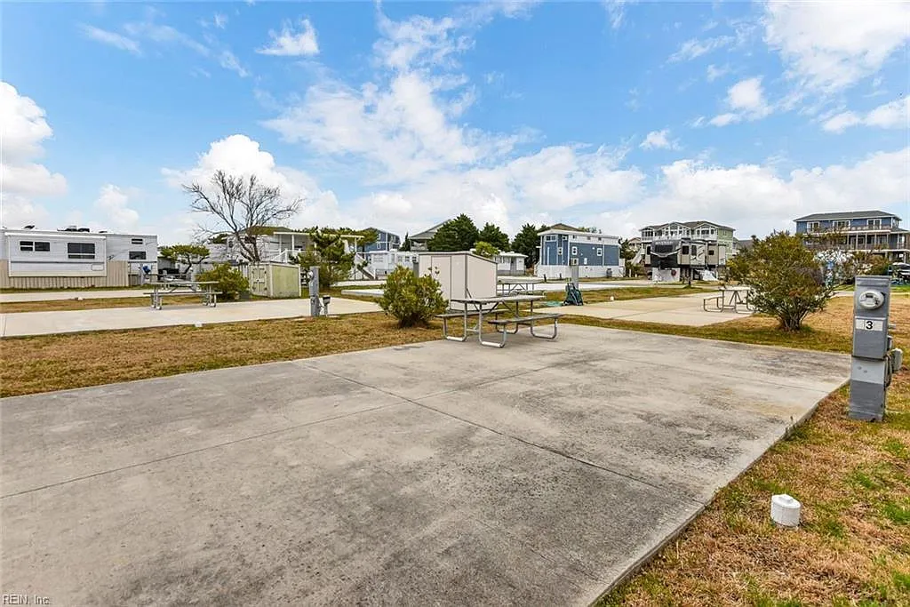 1 bed, 700 sqft, $1,450 — Photo 2