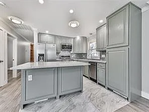 2406 Pine Dr NW — Photo 10