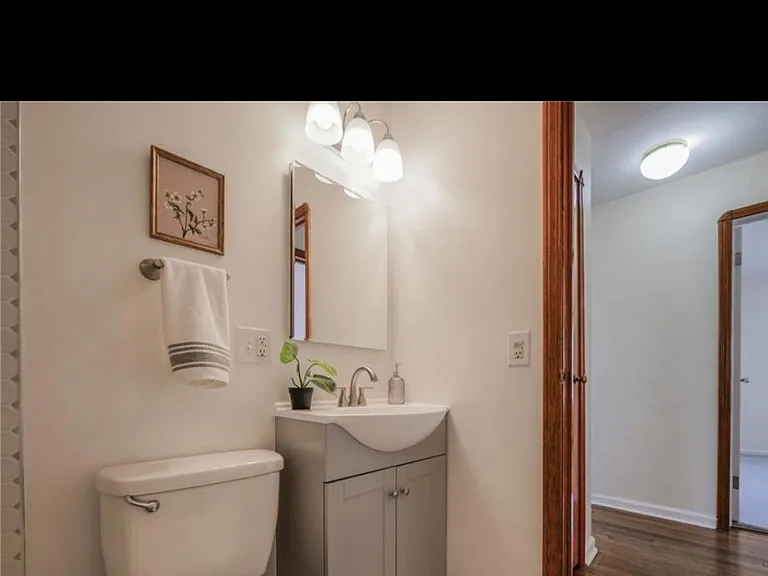 6819 Westlake Ave — Photo 12