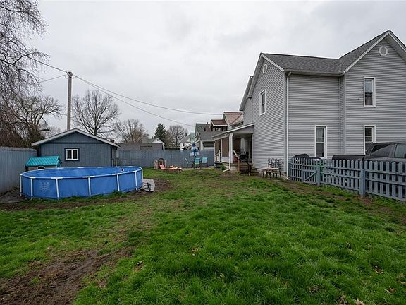 3rd image of 434 Race St