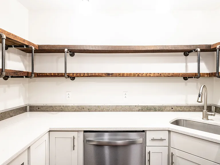 811 T St NW — Photo 16