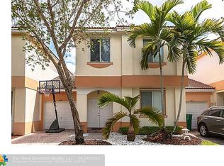 6638 Hidden Cove Dr #4-6, Davie, FL 33314