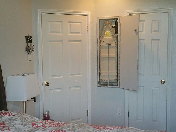 4th image of 14025 Riverway Dr