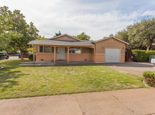3518 Alta Mesa Dr, Redding, CA 96002