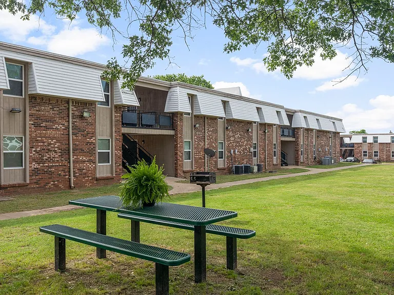 The Park @12Twenty - Save $200 OFF Move-In Costs! Apply Today! — Photo 46