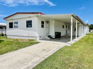915 Wren Cir, Barefoot Bay, FL 32976