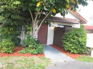 7869 Tam Oshanter Blvd, North Lauderdale, FL 33068