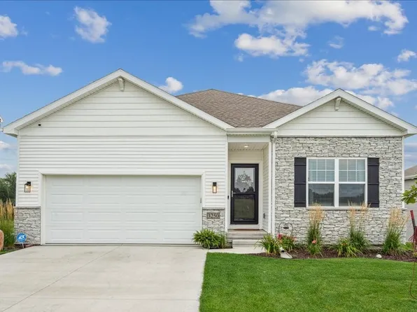 3250 Downer Dr, Coralville, IA 52241