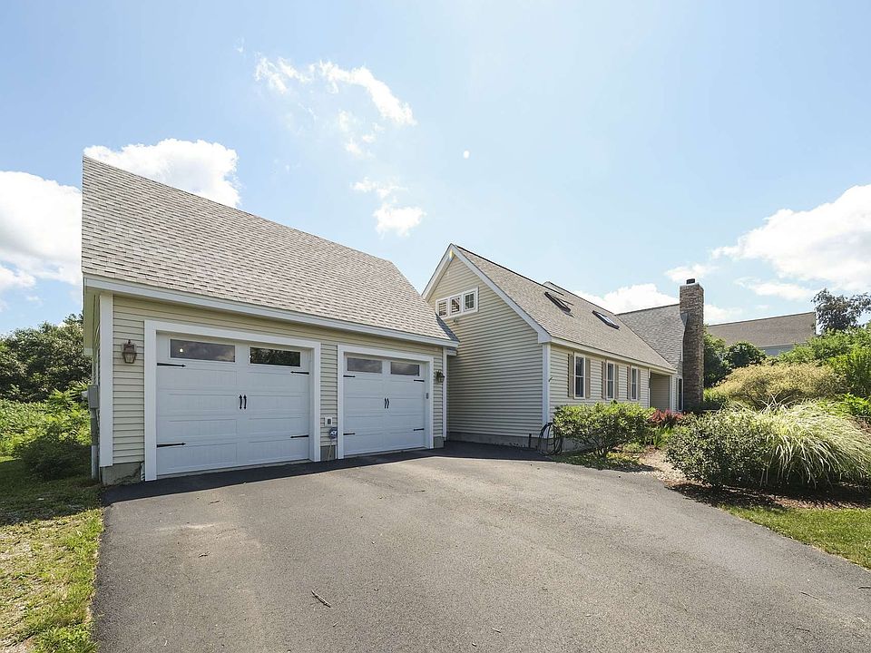 239 Pead Hill Road, Wilton, NH 03086 Zillow