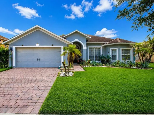 2711 Patrician Cir, Kissimmee, FL 34746