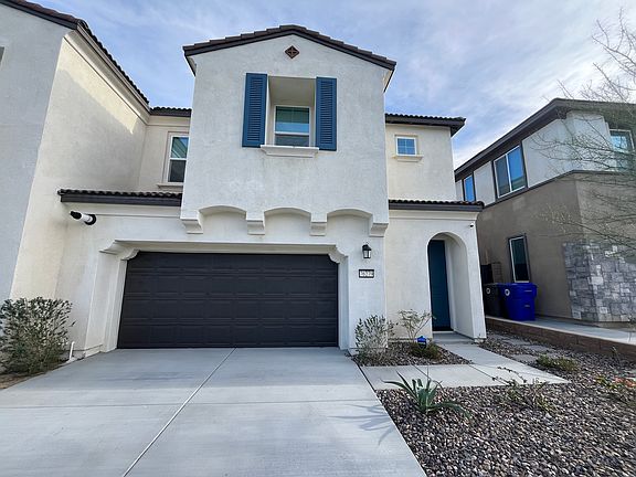 2nd image of 76279 Cambridge Dr